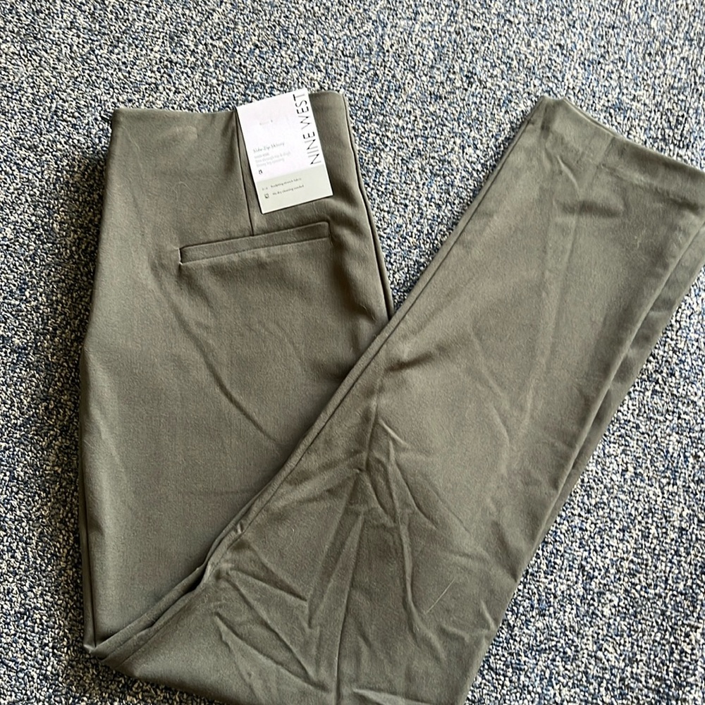 Olive green skinny cropped dress pants size 8